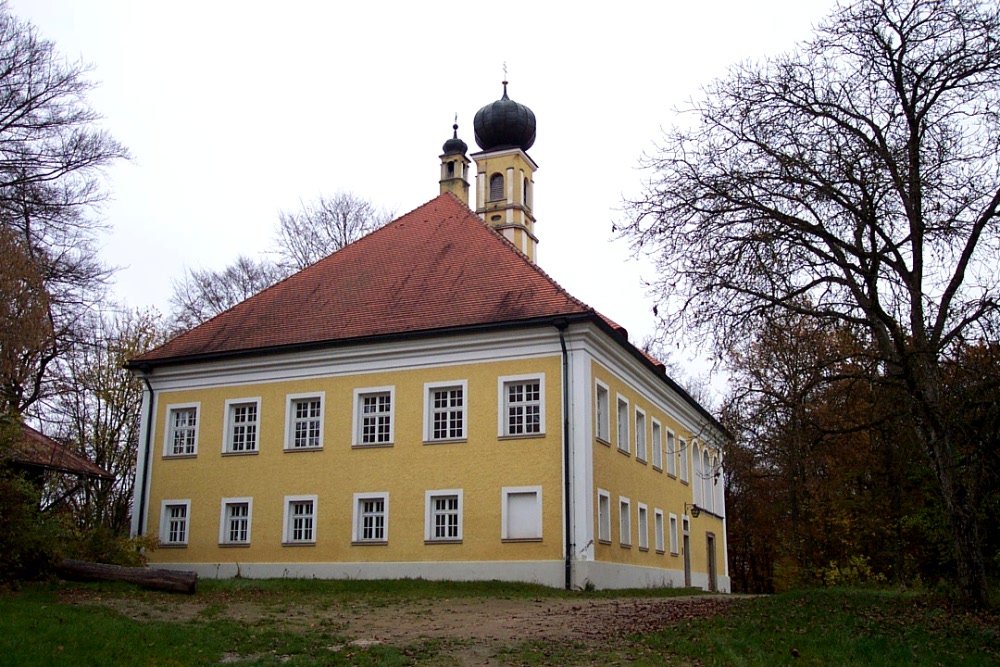 Schloss Himmelberg in der Gemeinde Offenberg im Deggendorfer Land