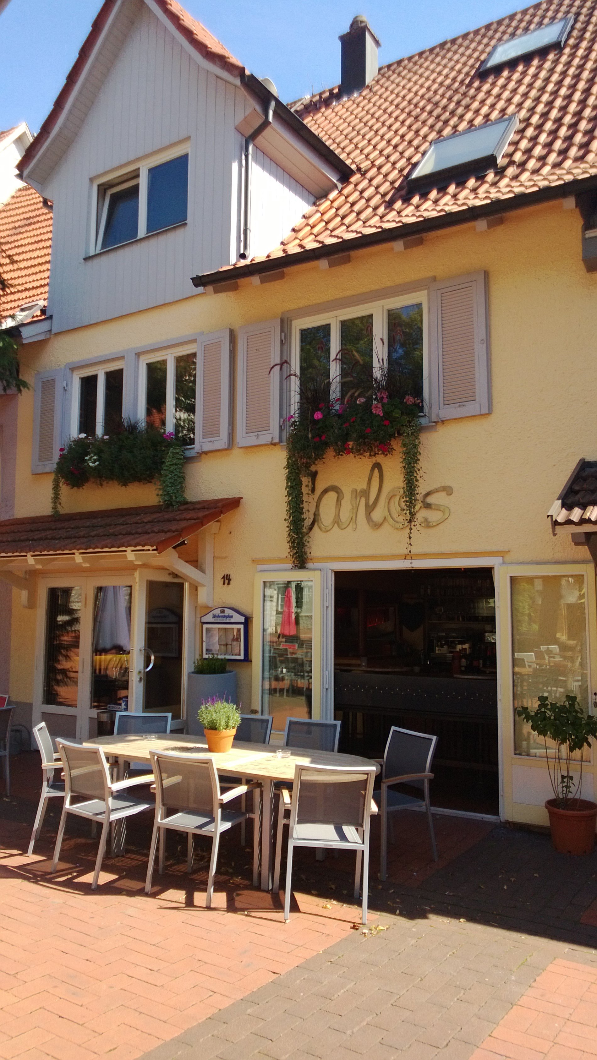 Restaurants in Albstadt: Biergarten Carlos in Albstadt-Ebingen