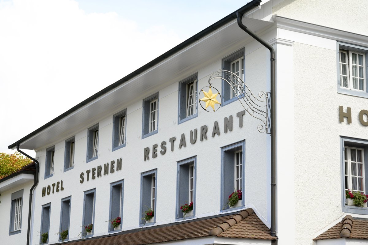Romantic Hotel Sternen Kriegstetten Exterior