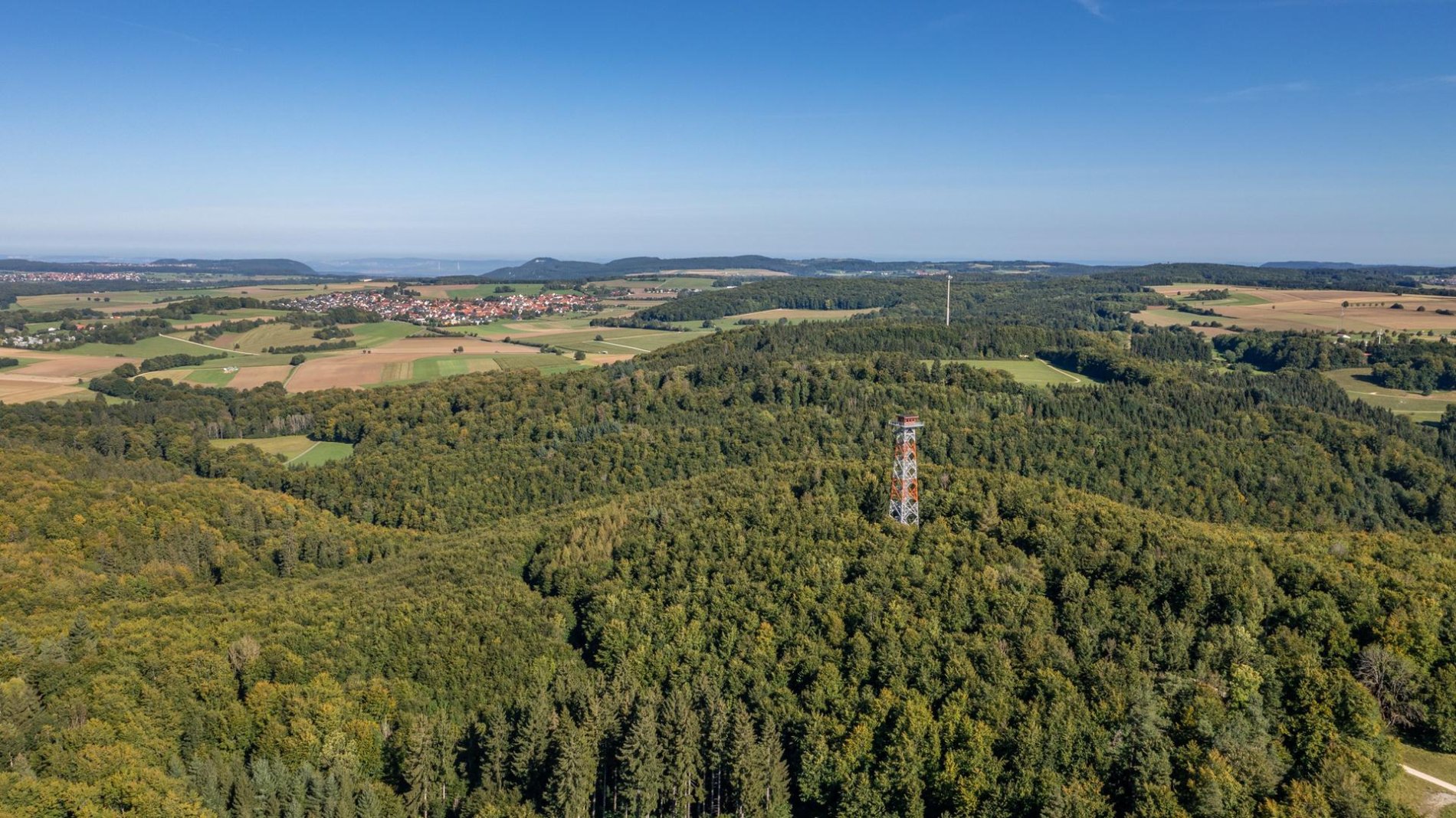 Gruppenreisen: Ehemaliger Truppenübungsplatz und Albgut in Münsingen im Biosphärengebiet Schwäbische Alb.