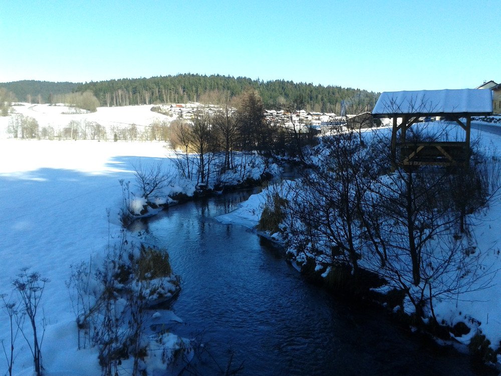 Der Fluss Teisnach bei Achslach