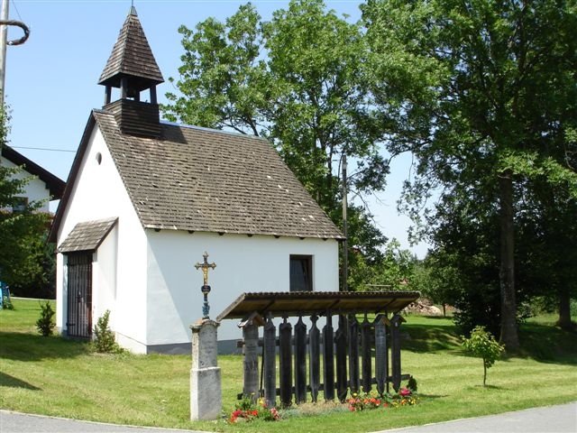 Blick auf die Kapelle in Münchshöfen in der Gemeinde Kollnburg im ArberLand Bayerischer Wald