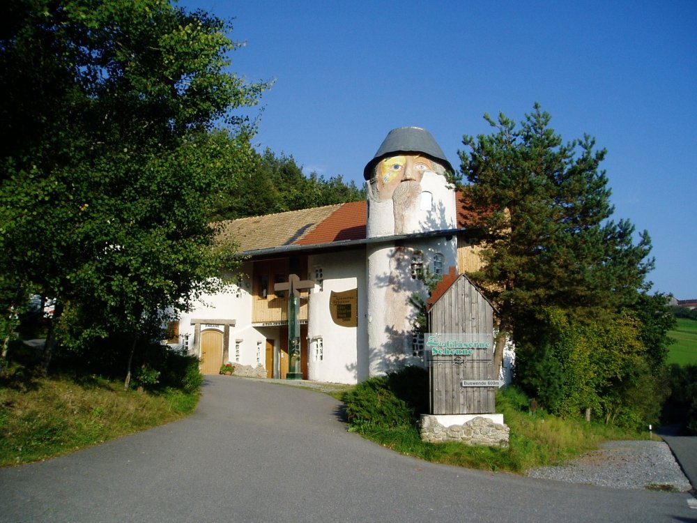 Gläserne Scheune in Rauhbühl bei Viechtach im ArberLand Bayerischer Wald