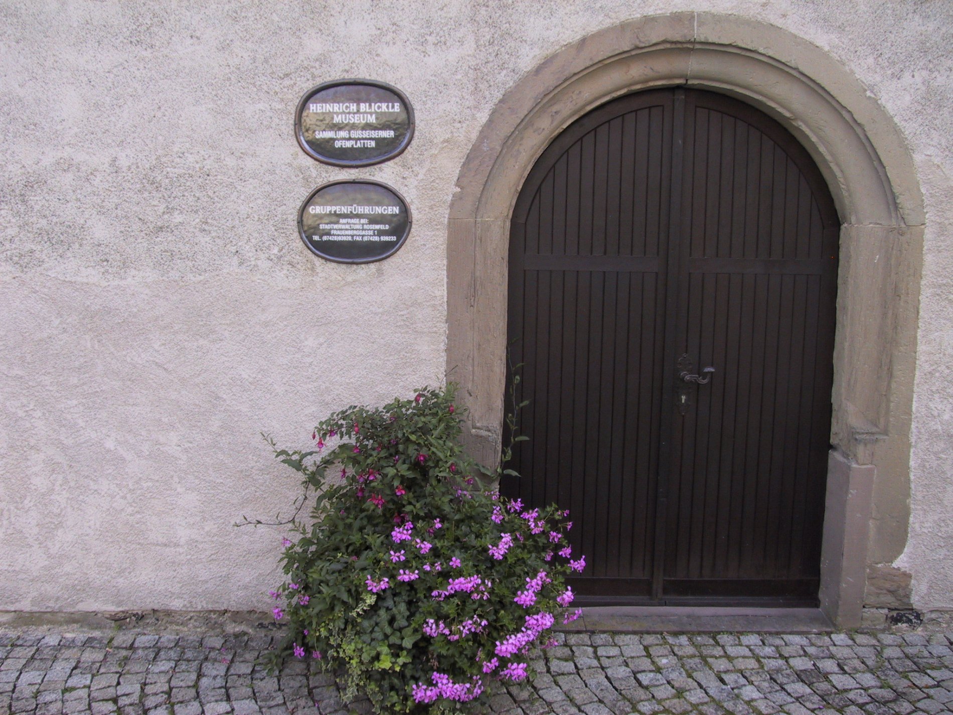 Eingangstür Heinrich-Blickle-Museum in Rosenfeld