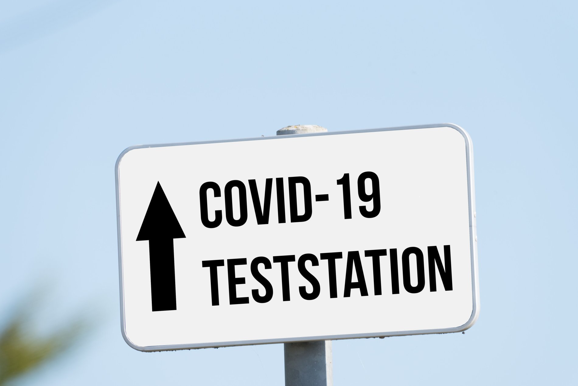 Schild Covid-19 Teststation