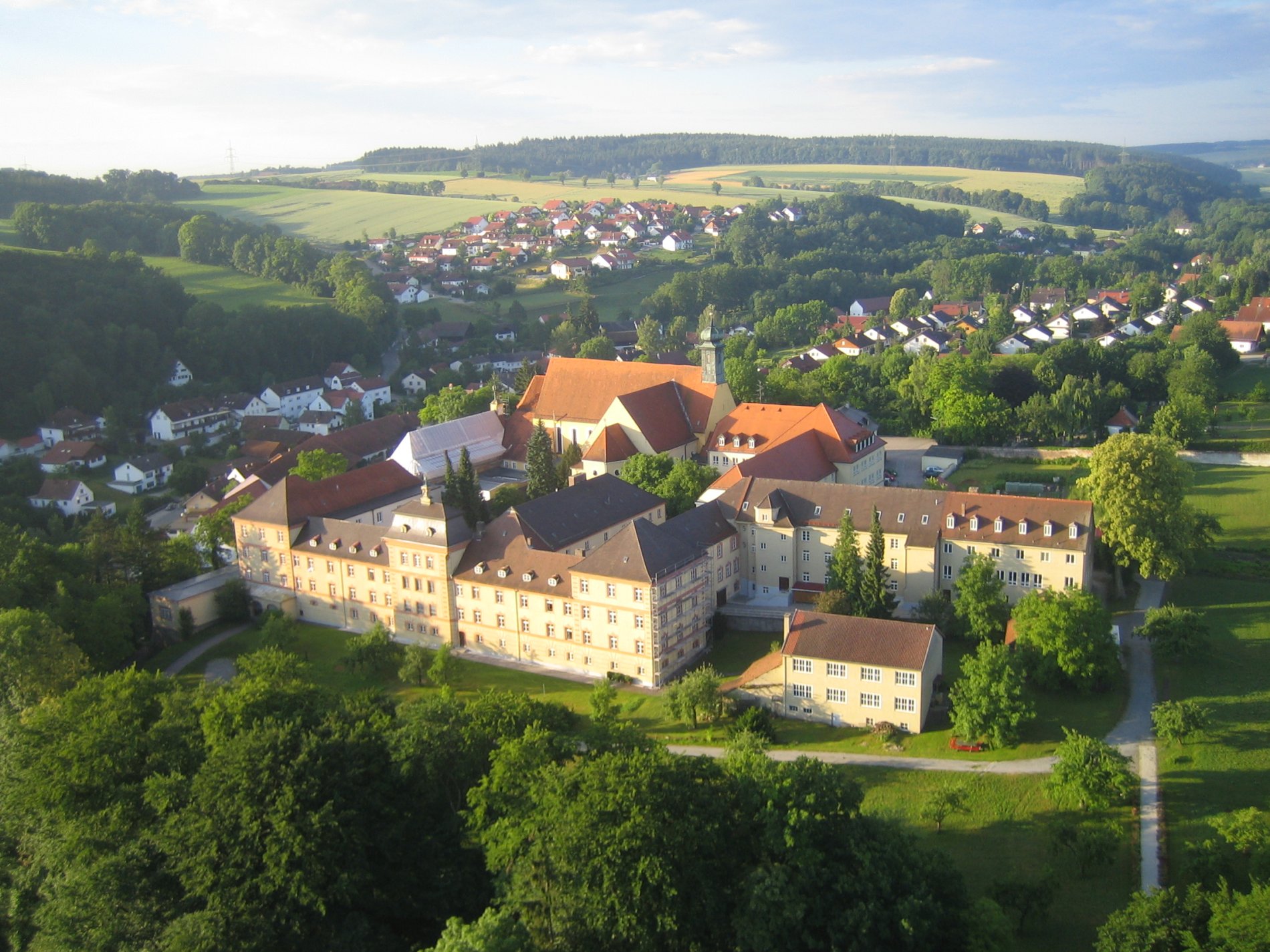 Kloster Niederviehbach von oben
