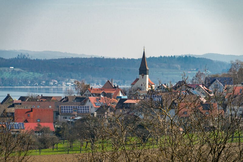 Blick auf Dingelsdorf und den Bodensee