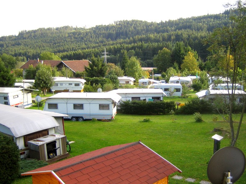 Blick über den KNAUS Campingpark in Viechtach