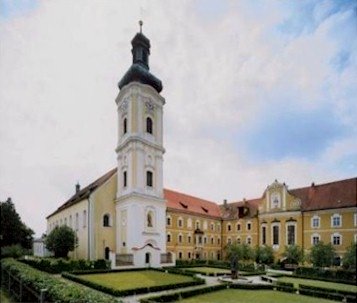 Die ehemalige Klosterkirche in Walderbach