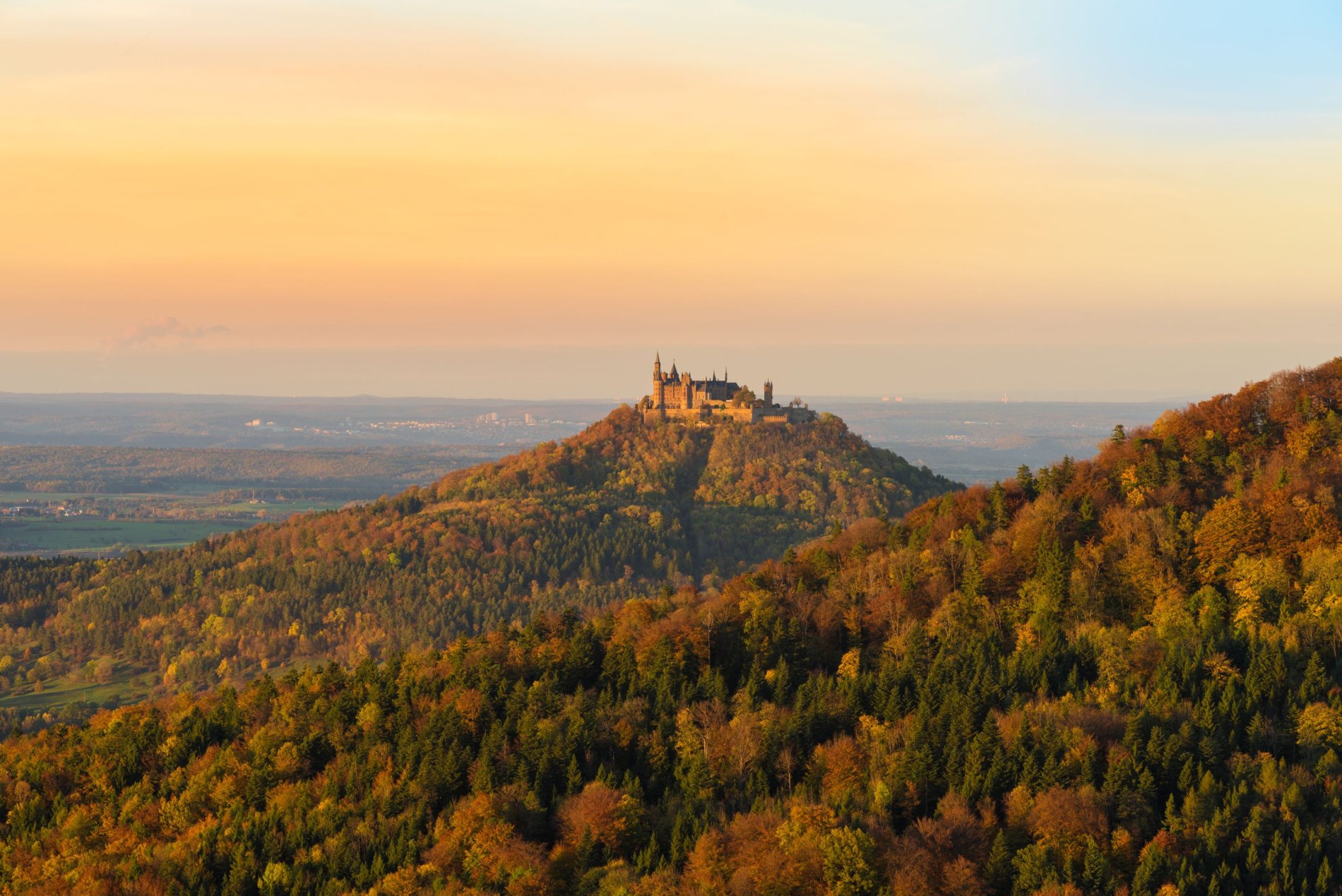 Burgblick Aussichtspunkt mit Irrenberg