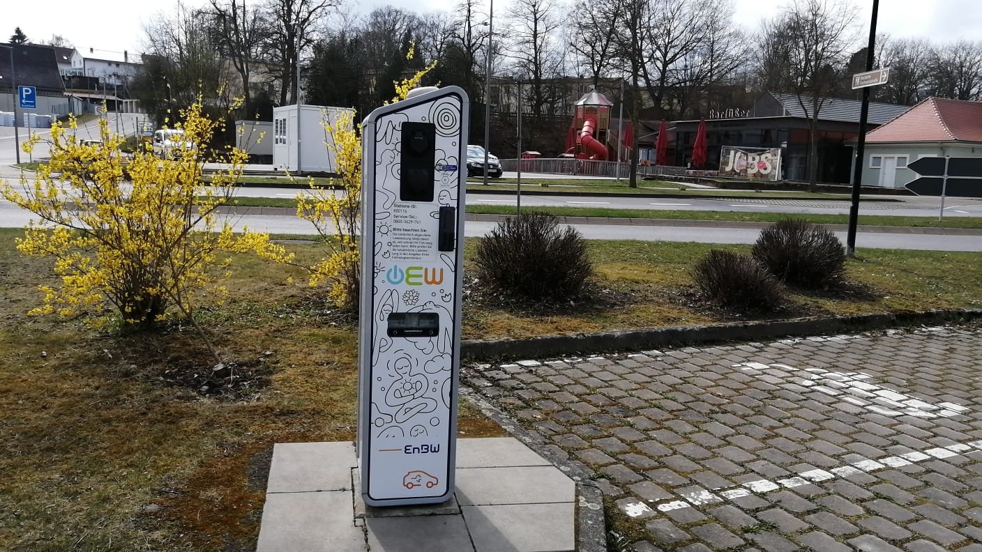 Stromtankstelle am AOK-Parkplatz in Pfullendorf