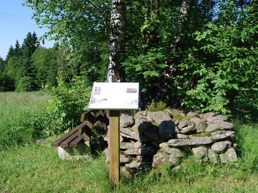 Info-Tafel am Naturlehrpfad Elisabethszell in der Urlaubsregion St. Englmar