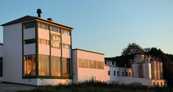 Blick auf das Sudhaus der Hofmark Brauerei in Loifling bei Cham