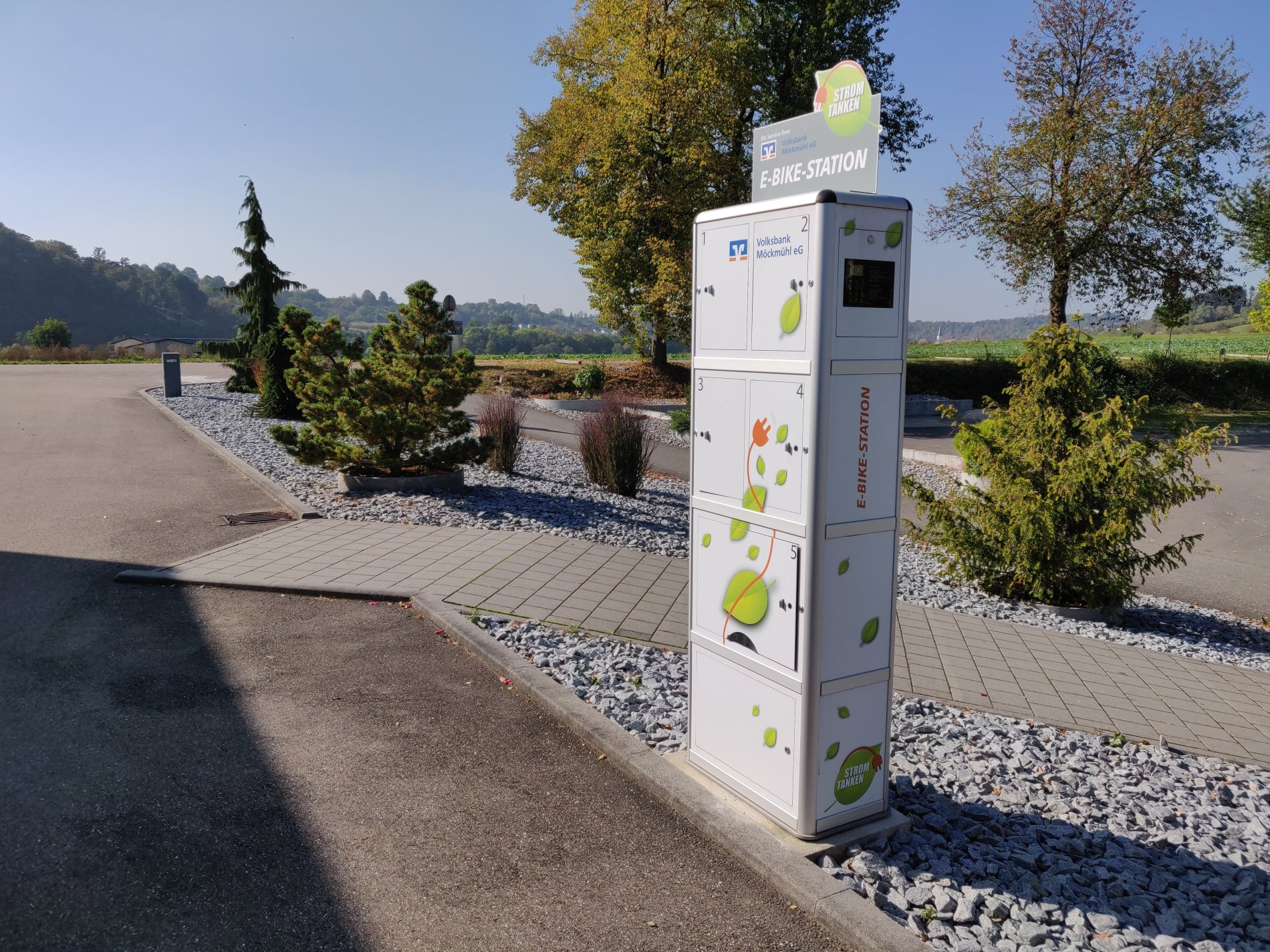 E-Bike-Ladestation am Freibad Neudenau | direkt am Kocher-Jagst-Radweg | HeilbronnerLan