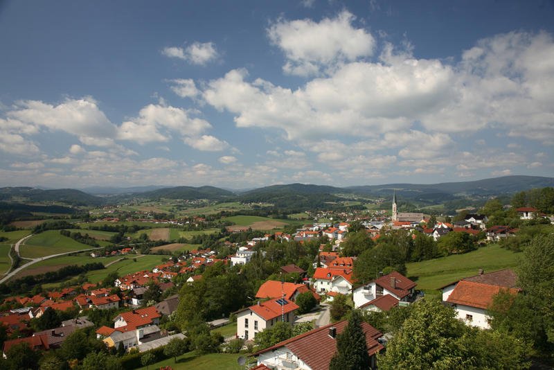 Waldkirchen liegt zwischen der Dreiflüssestadt Passau und dem Nationalpark Bayerischer Wald