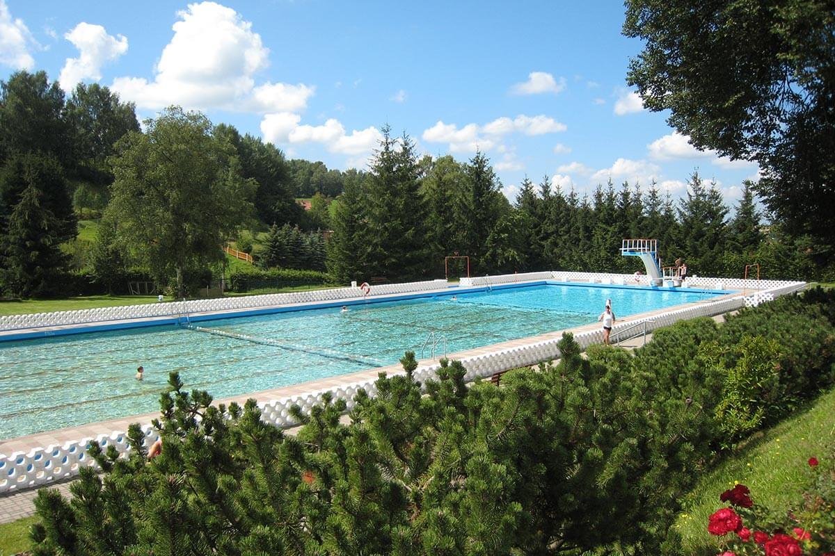 Steinbach-Hallenberg open-air swimming pool