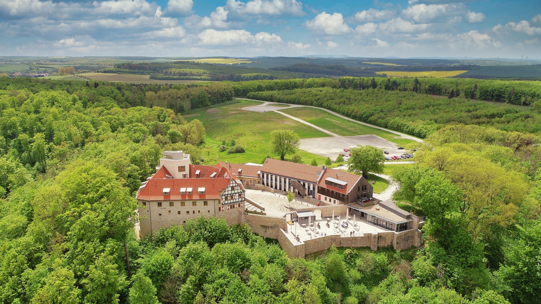 Luftbild von Burg Scharfenstein