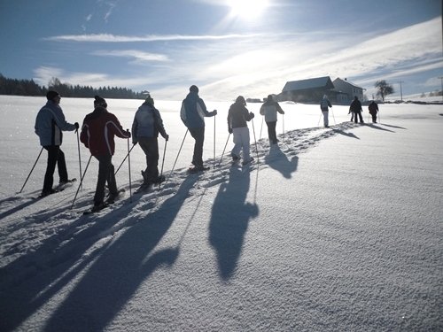 Schneeschuhwandern mit Nordic Project Fit und Fun in Grün bei St. Englmar