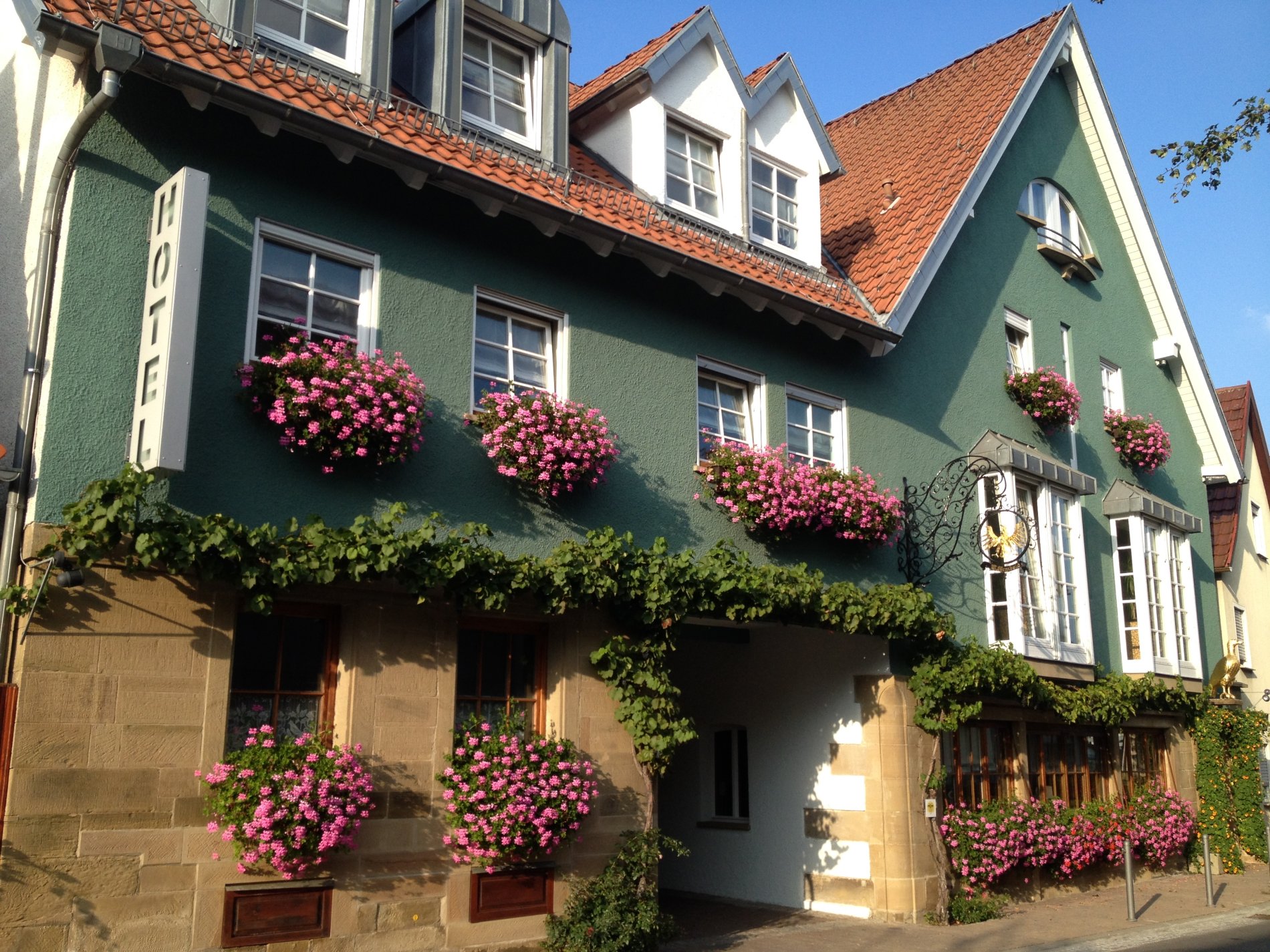 Gasthaus-Hotel Adler Botenheim – Außenansicht | HeilbronnerLand
