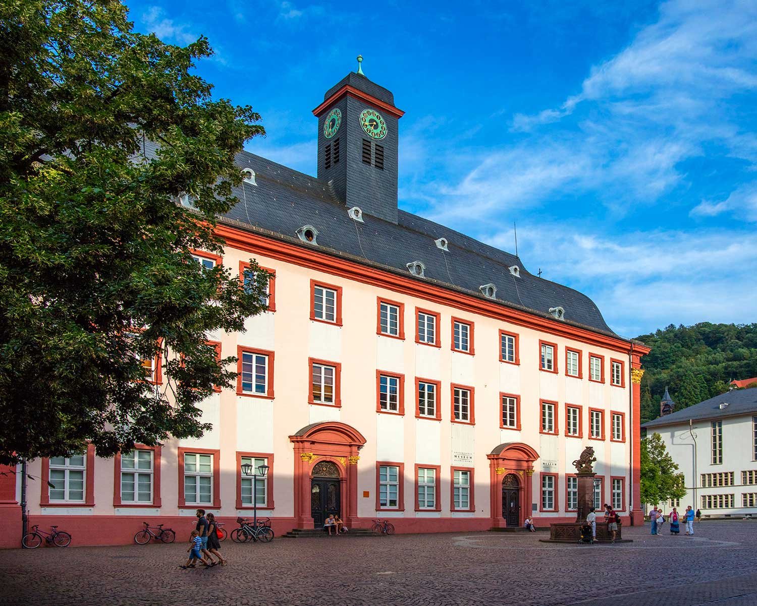 Außenansicht der Universität Heidelberg