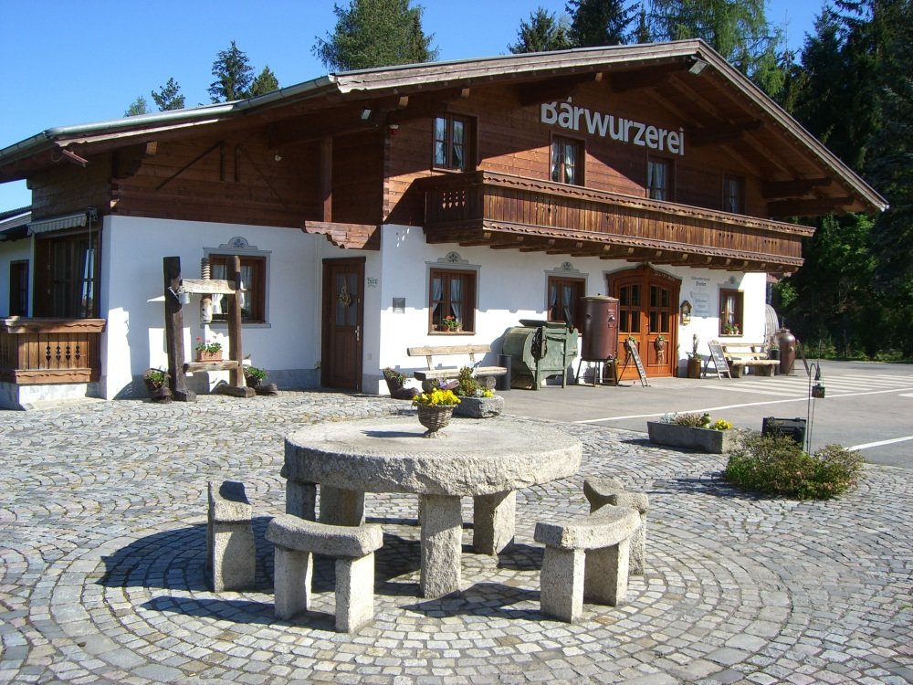 Blick auf die Bärwurzerei Drexler in Bad Kötzting im Naturpark Oberer Bayerischer Wald