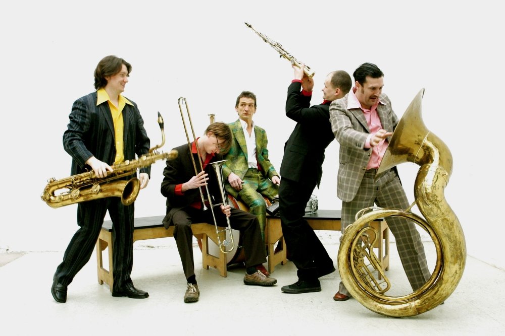 Die Top Dog Brass Band aus dem Dresdner Raum gastierte in Viechtach