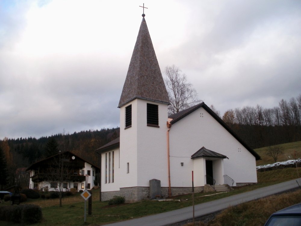 Die Filialkirche St. Gunther in Buchenau in der Gemeinde Lindberg