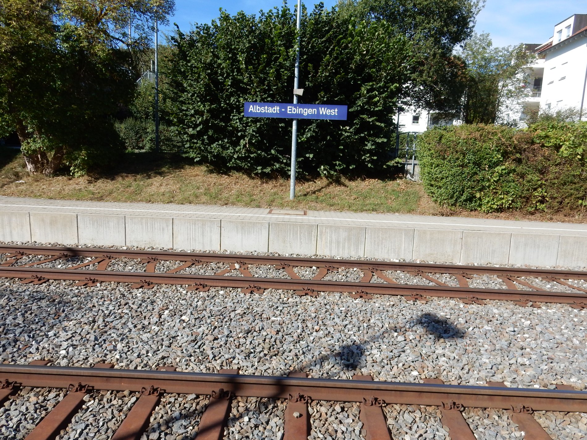 Reisen nach Albstadt: Gleise des Bahnhofs Albstadt-Ebingen West