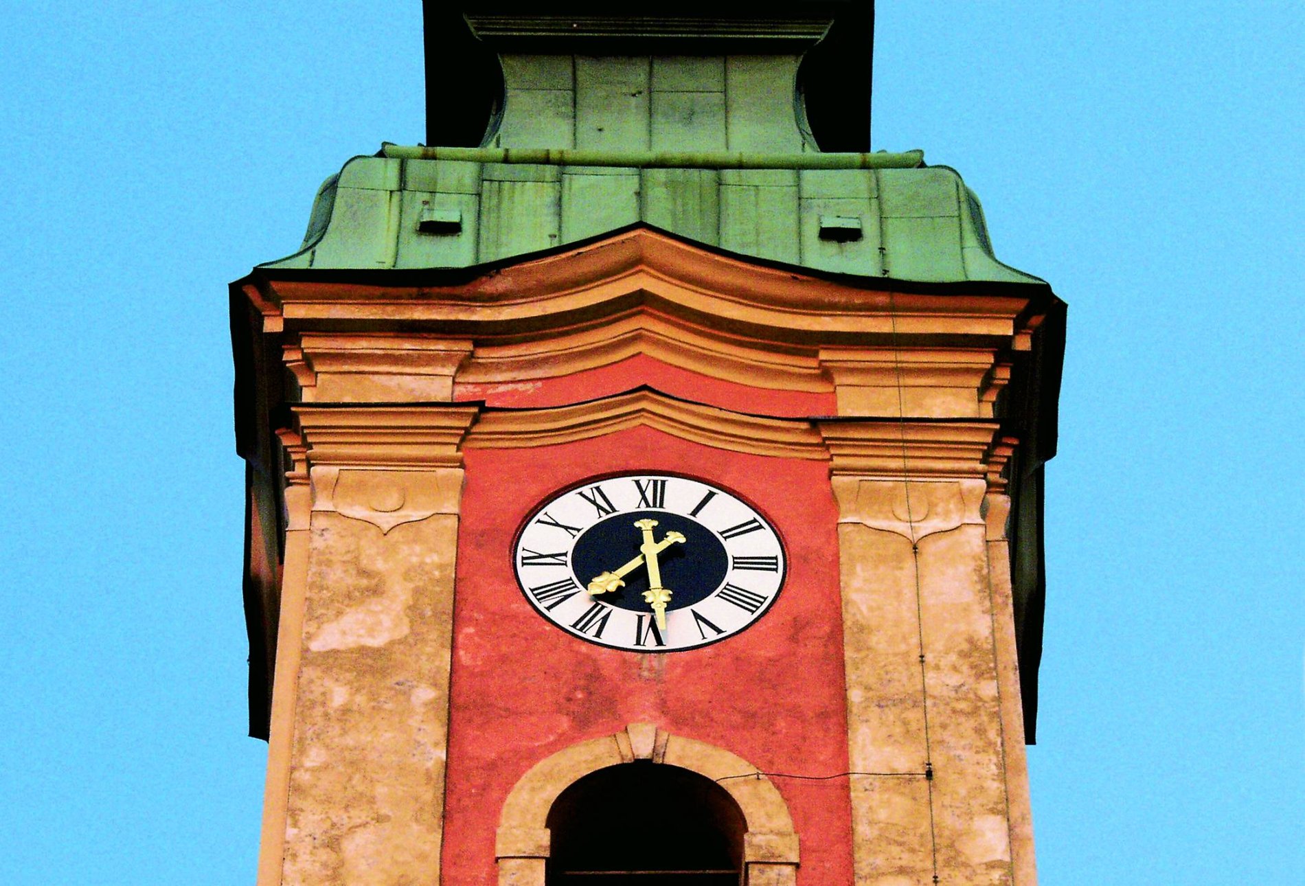 Der Turm der Asambasilika Altenmarkt / Osterhofen