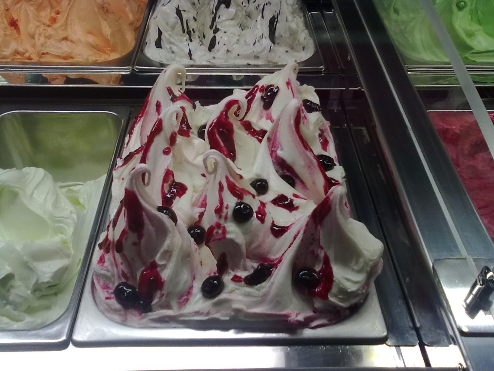 Amarena-Kirsch Eis vom Eis-Cafe San Marco in Albstadt-Tailfingen