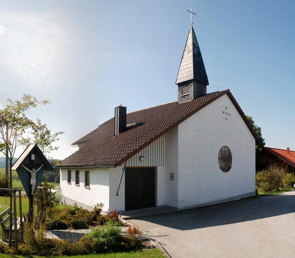 Die Sonndorfer Kapelle in der Gemeinde Hinterschmiding im Dreiländereck Bayerischer Wald