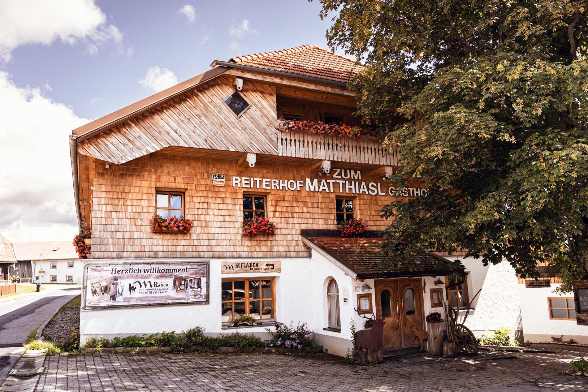 Das Landhotel-Reiterhof "Zum Matthiasl"