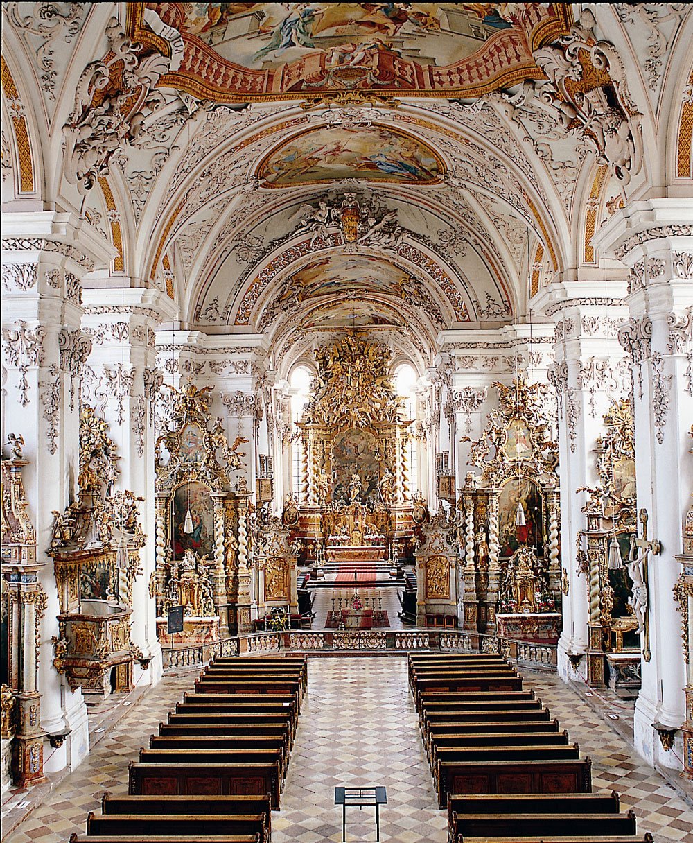 Die Klosterkirche in Aldersbach gilt als schönste Marienkirche Bayerns