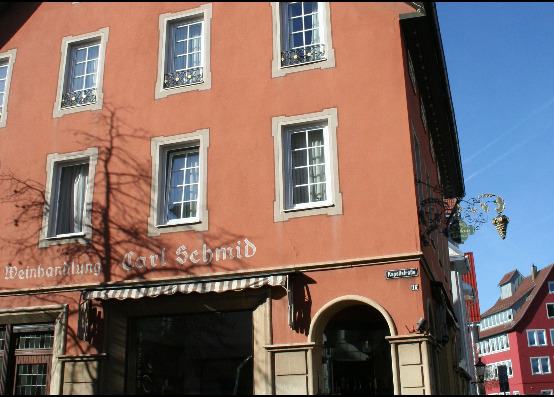 Gastronomie in Albstadt: Bistro-Cafe Ca Va im alten Weinhaus Schmid in Albstadt-Ebingen
