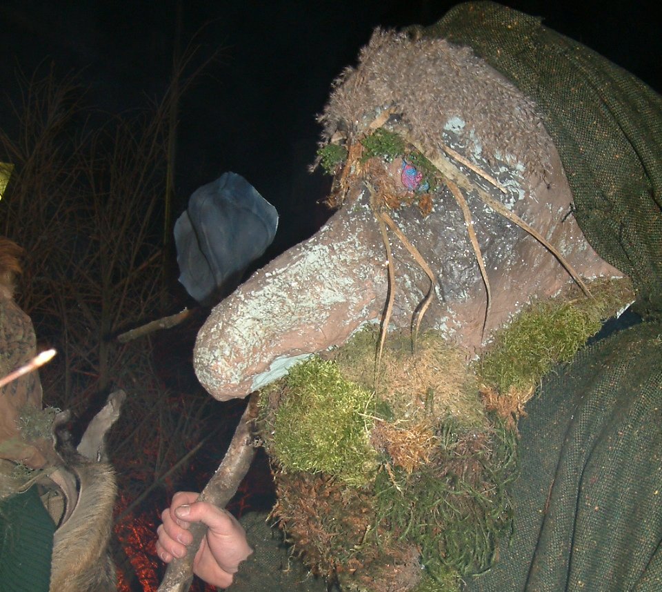 Mystische Gestalt bei der Frauenauer Rauhnacht im ArberLand Bayerischer Wald