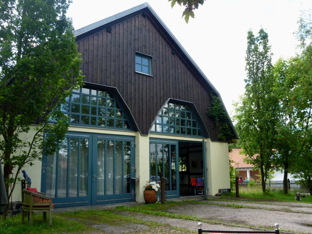 Kunst- und Kulturzentrum ist der alte Lokschuppen in Falkenstein