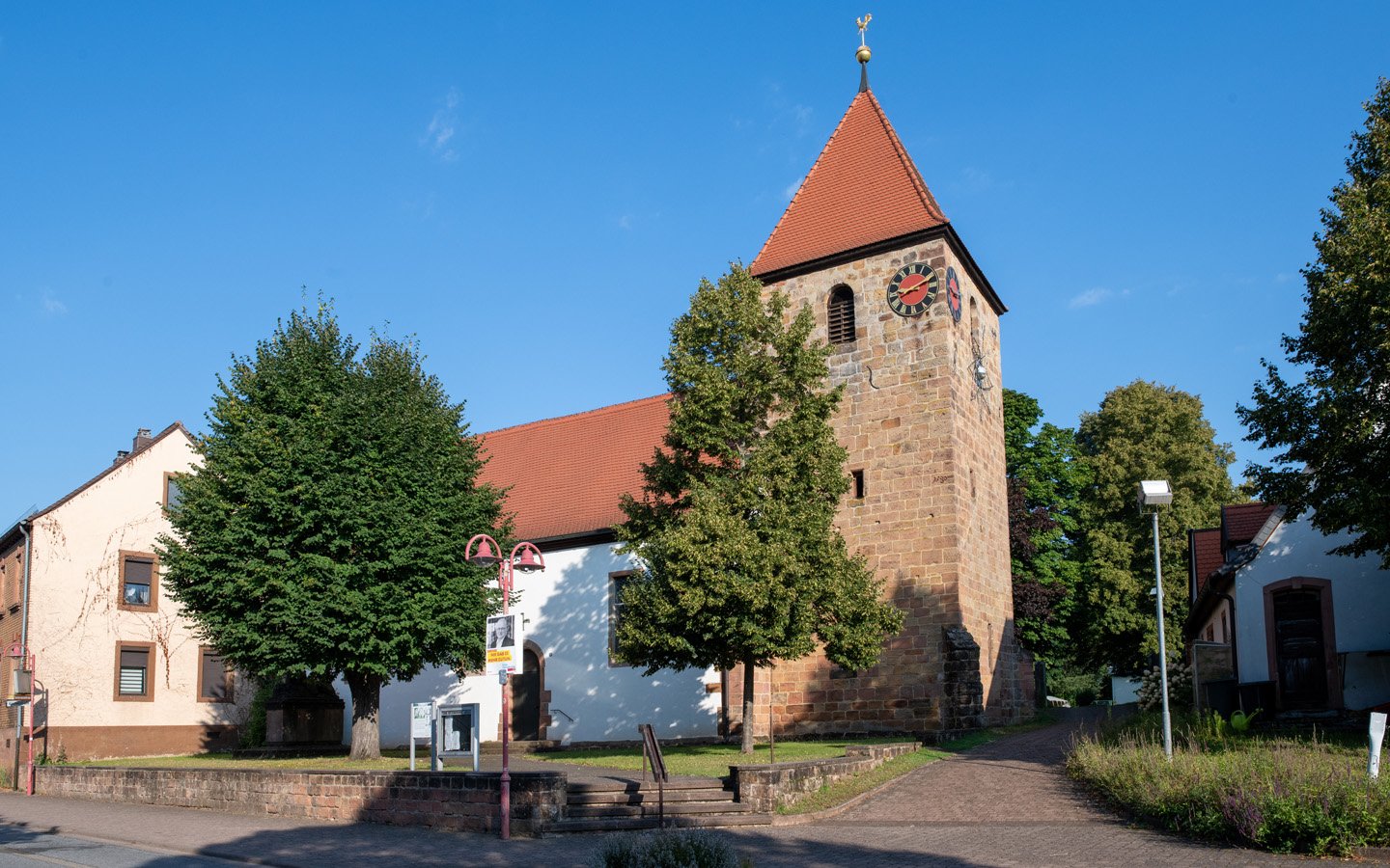 Elisabethkirche - Prot. Kirchengemeinde Limbach-Altstadt