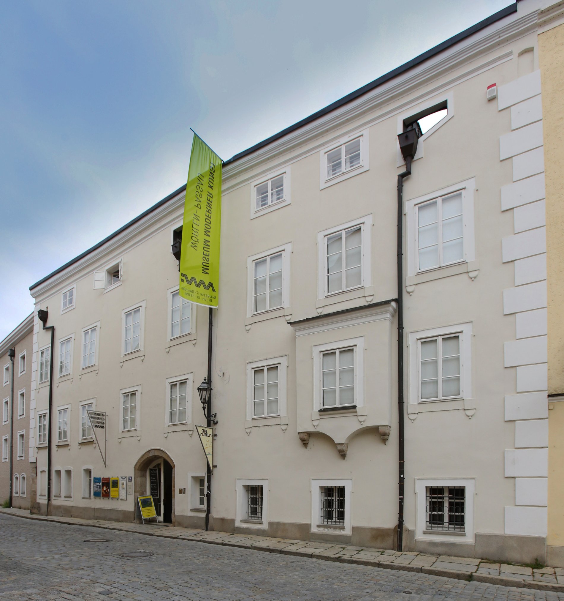 Blick auf die Passauer Altstadt - hier befindet sich auch das Museum Moderner Kunst Wörlen