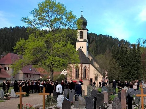 Auferstehungsfeier auf dem Friedhof / Urheber: Evangelische Kirchengemeinde Gutach