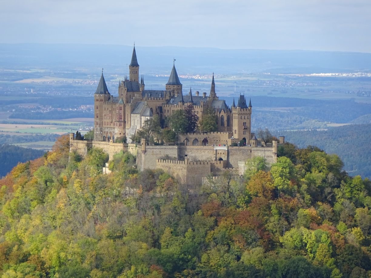 Panoramablick auf die Burg Hohenzollern