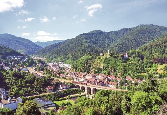 Blick auf Hornberg und das Viadukt / Urheber: Stadt Hornberg