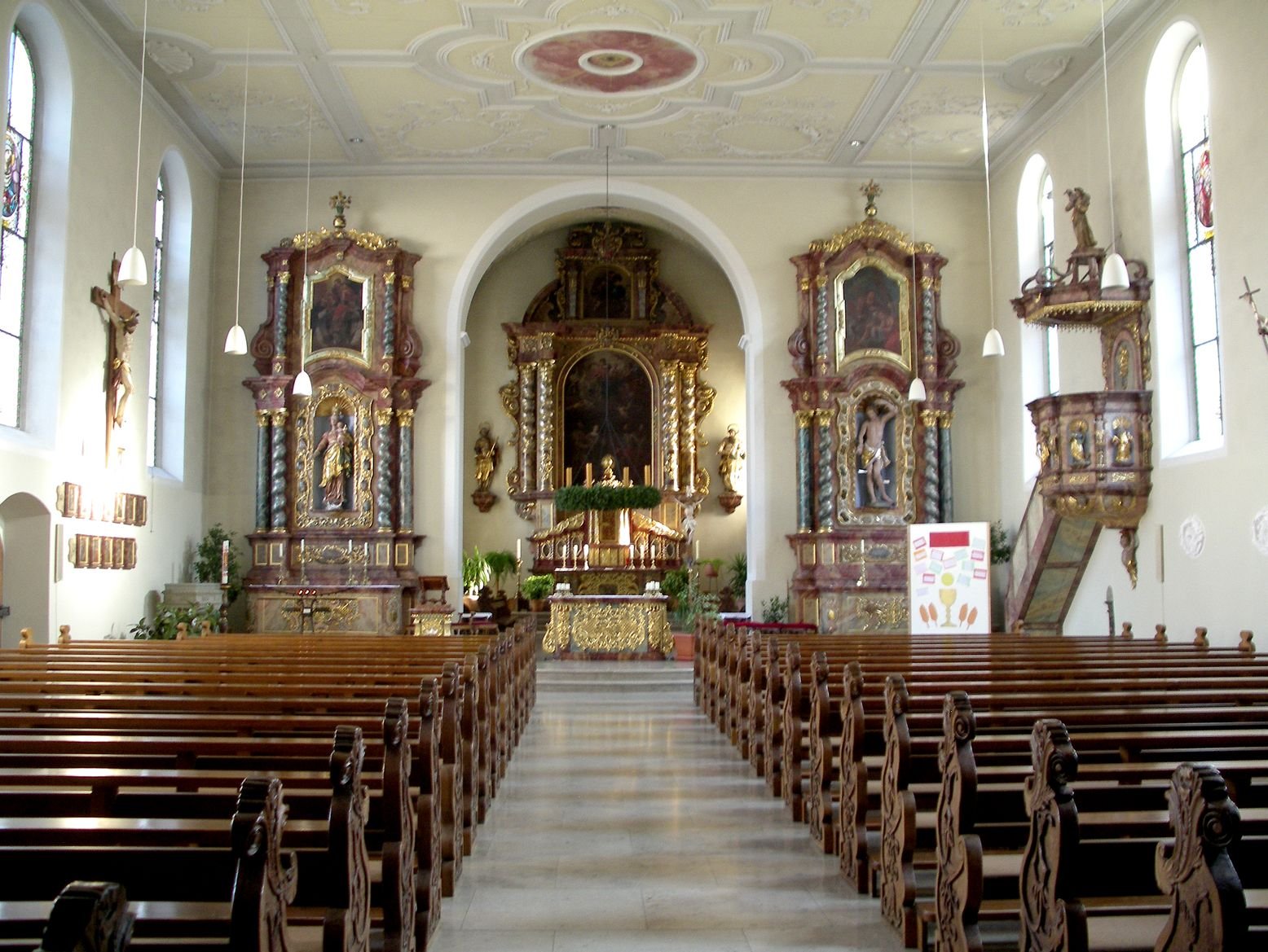 Katholische Pfarrkirche St. Hippolyt und Verena