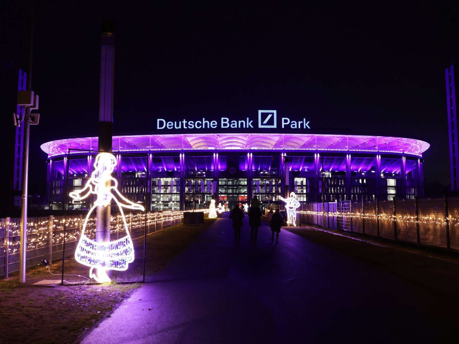 Christmas-Garden-Frankfurt-Glitzerwelt-Deutsche Bank Park
