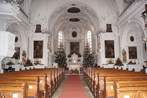 Altar der Pfarrkirche Pfreimd