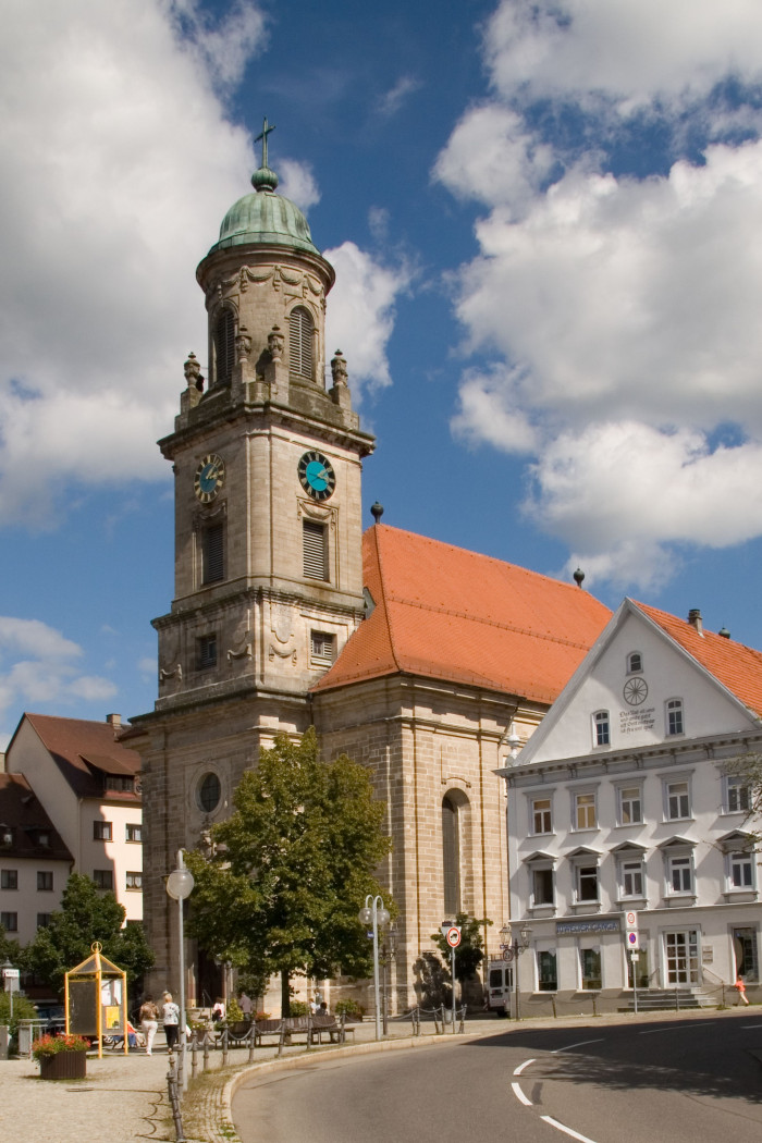 Außenansicht Stiftskirche St. Jakobus Hechingen [Copyright: Stadt Hechingen]