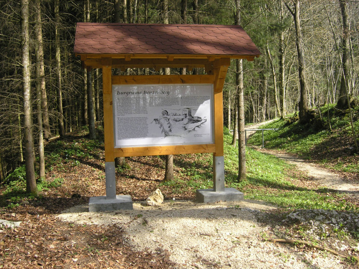 Benzenbergtafel [Copyright: Tourist-Information Meßkirch]