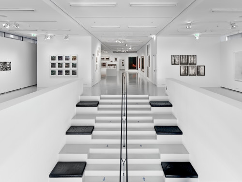 Ausstellungshalle der Kunststiftung DZ BANK