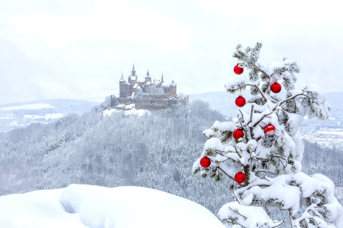 Burg Hohenzollern im Schnee [Copyright: © Roland Beck/Burg Hohenzollern]