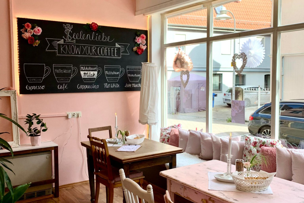 Café Lichtburg - Seelenliebe |  Lauffen am Neckar | HeilbronnerLand