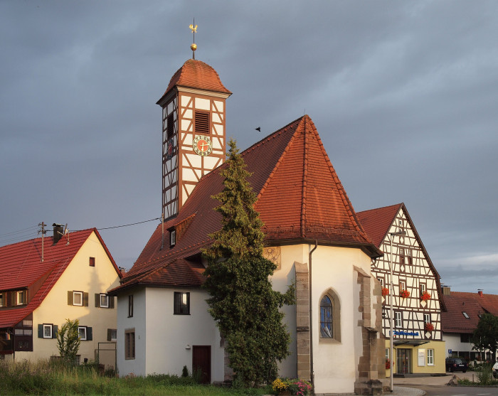 2714px Allmersbach Kirche [Copyright: Von Kreuzschnabel - Eigenes Werk, CC BY-SA 3.0, https://commons.wikimedia.org/w/index.php?curid=21467668]
